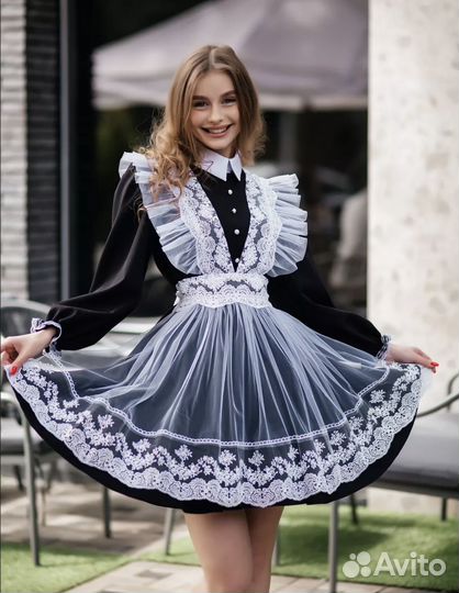 Белый школьный фартук