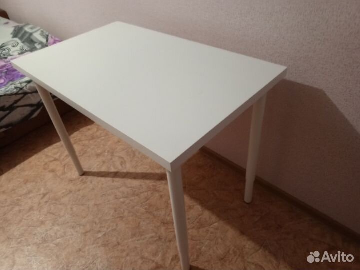 Стол IKEA белый