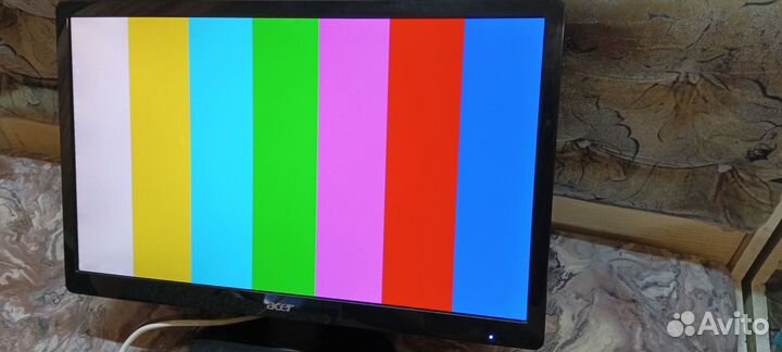 Монитор 22 дюйма