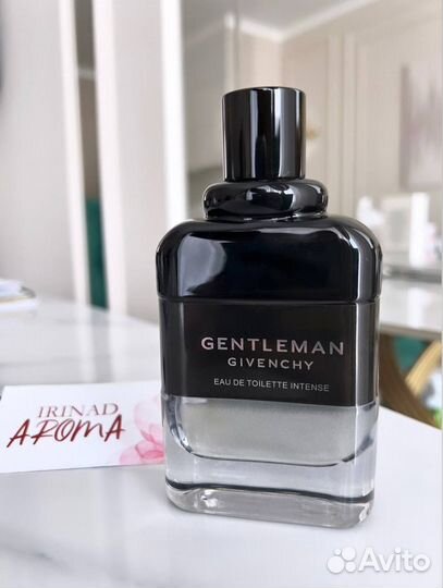 Мужская туалетная вода