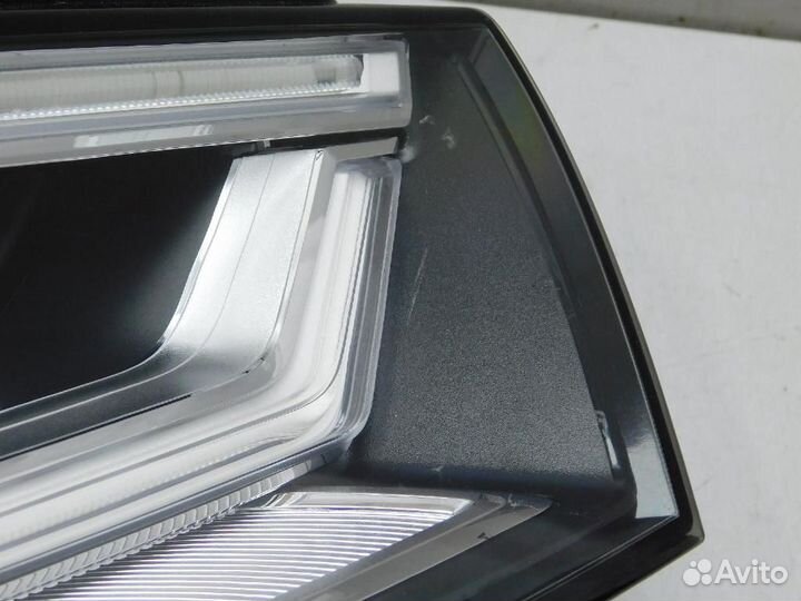 Фара правая Audi Q5/SQ5