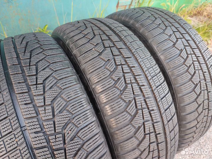 Hankook Winter I'Cept Evo2 W320A SUV 225/60 R18