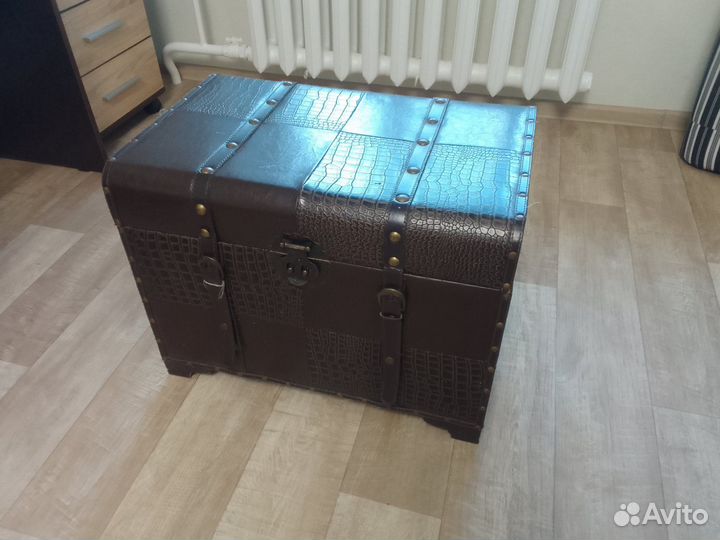 Сундук большой