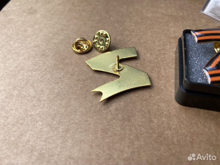 Значок Z Георгиевская лента