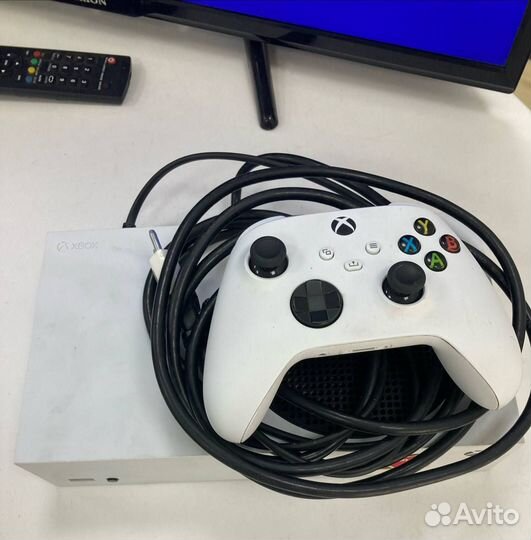 Игровая приставка Microsoft Xbox Series S 512 гб