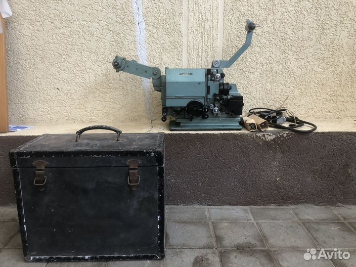 Кинопроектор украина 5