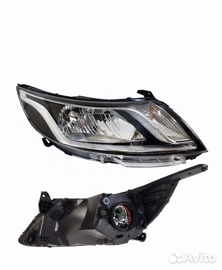 Фара передняя правая на Kia Rio 3 2012