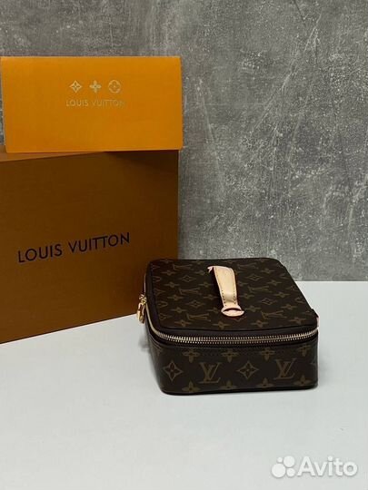 Косметичка louis vuitton