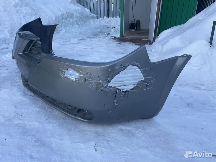 Бампер передний Nissan Primera p 12