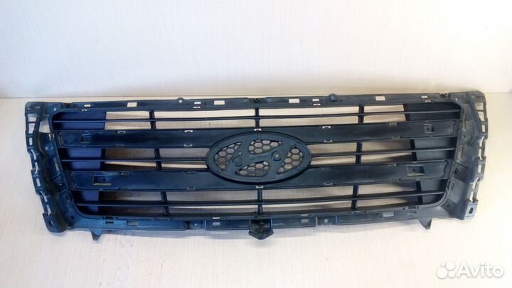 Решетка радиатора Hyundai Grand Starex 2