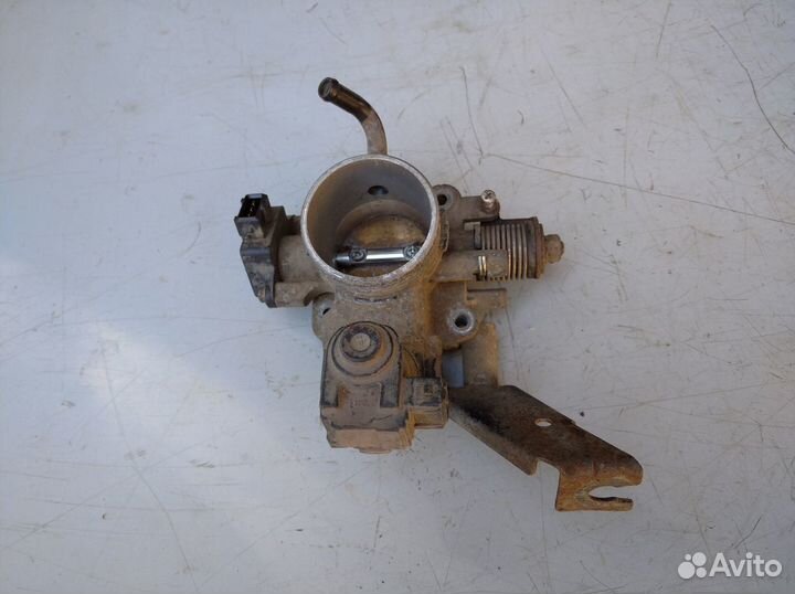 Заслонка дроссельная Киа Спектра