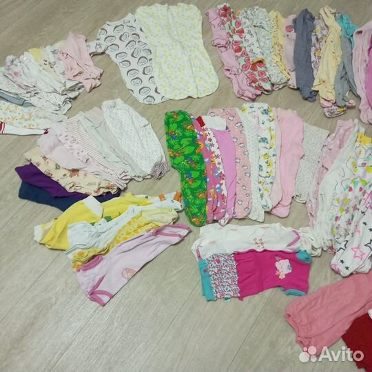Детские вещи от 0 до 9 мес пакетом