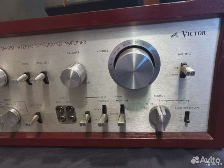 Усилитель Victor JA-S51