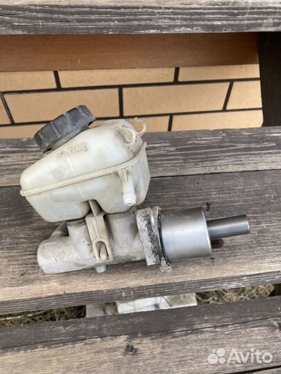 Главный тормозной цилиндр Chevrolet Viva