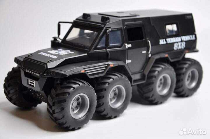 Модель автомобиля вездеход-амфибия Шаман металл