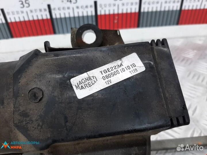 Механизм стеклоочистителя (трапеция дворников)