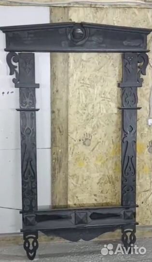 Деревянная рама для зеркала