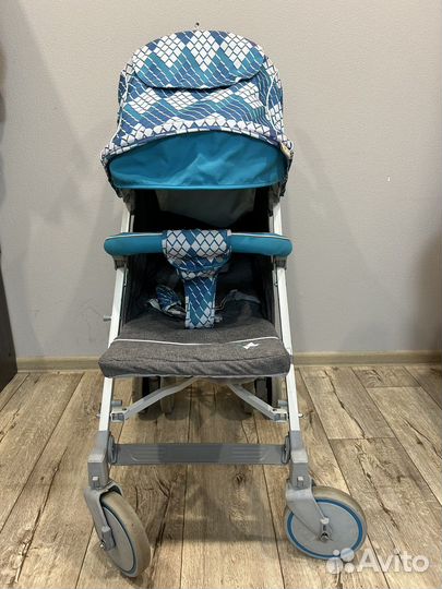 Коляска прогулочная baby hit