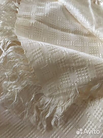 Скатерти вискозный шелк старинный