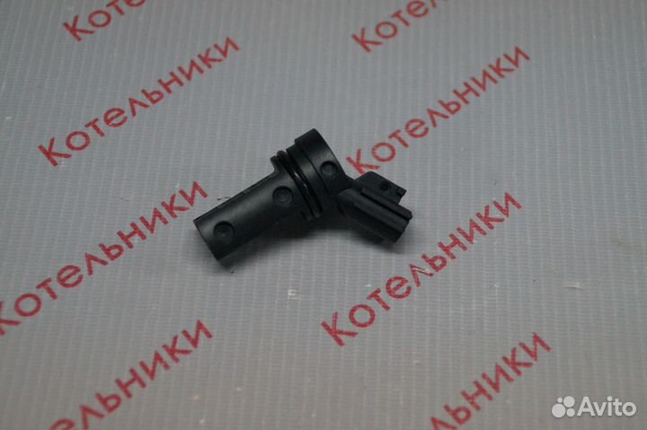 Ниссан Датчик положения распредвала/коленвала