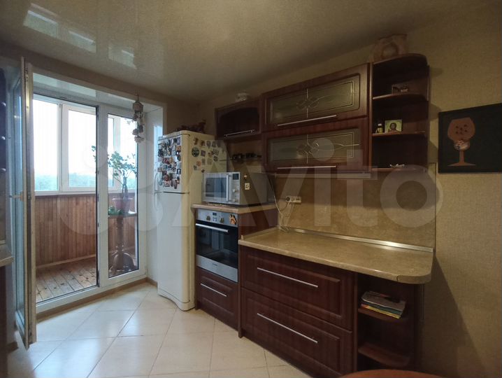 3-к. квартира, 61 м², 6/9 эт.