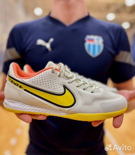 Футзалки Nike Tiempo Legend 9 YellowRed Sole