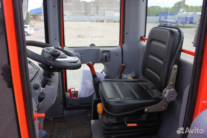 Фронтальный погрузчик Redstar 200S, 2023