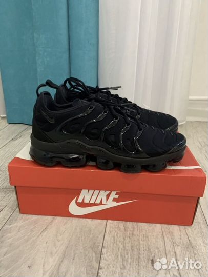 Nike Vapormax plus black