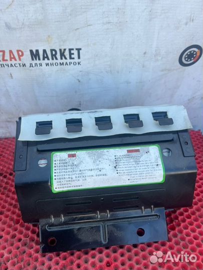 Подушка безопасности в торпедо Chery Indis 2012