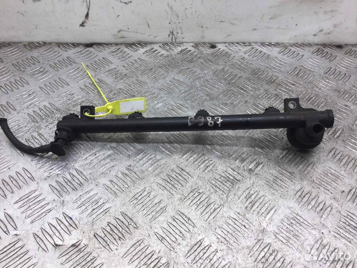 Топливная рампа Renault Megane 7700112519 K4m701