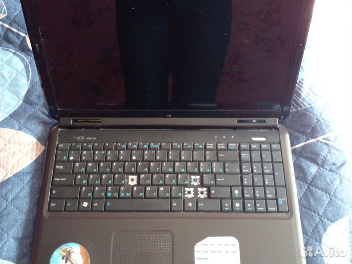 Ноутбук asus