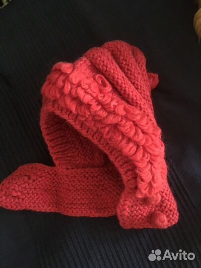 Шапки цигейка и вязаный шлем детский