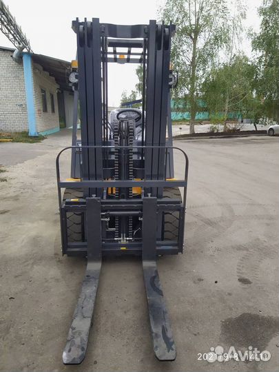 Вилочный погрузчик UN Forklifts FD35T, 2023