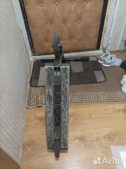 Трюковой самокат tech team Goliath