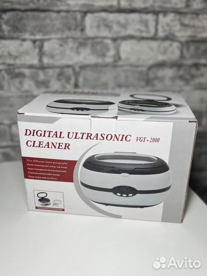 Ультразвуковая мойка для маникюрных инструментов