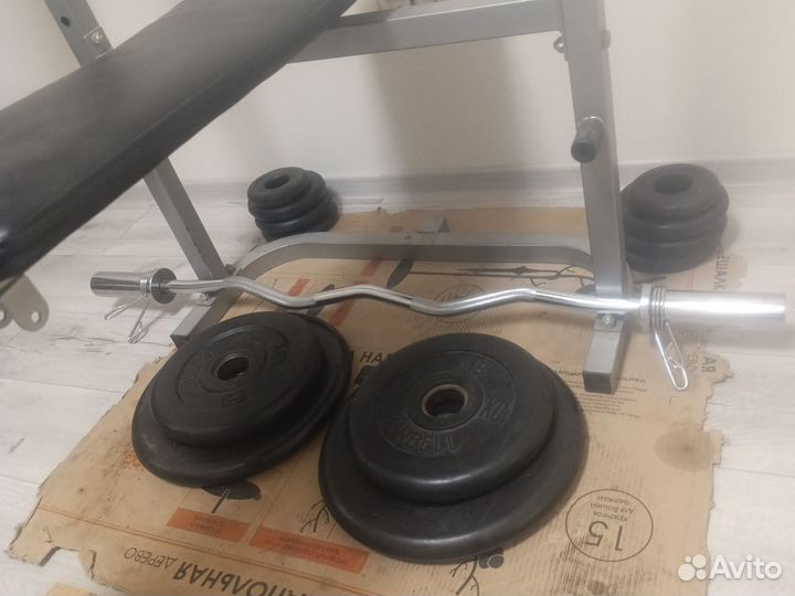 Скамья для жима лежа со штангой 15кг