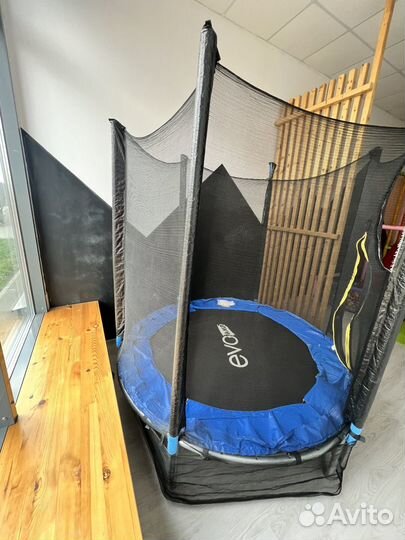 Батут большой с сеткой. До 120 кг