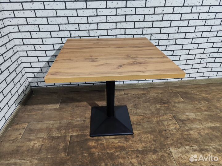 Столы для кафе