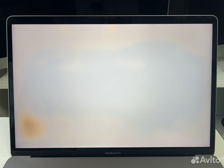 MacBook Pro 15 (2018) i9 2.9 32/2TB (П-906)