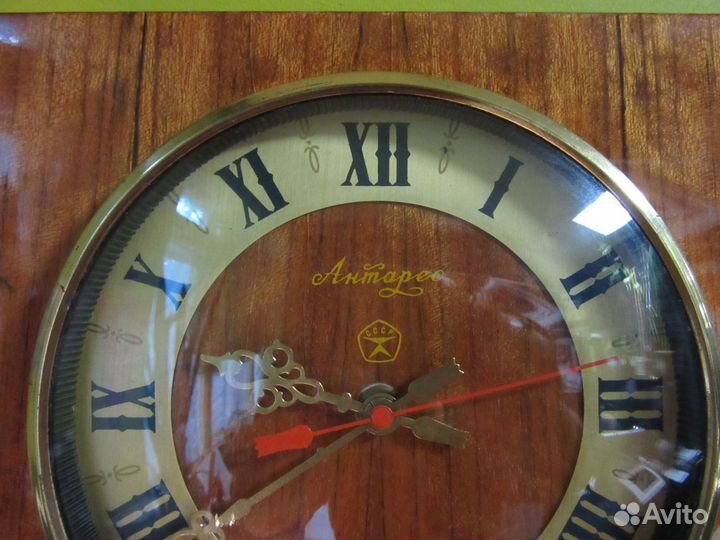 Часы Антарес настенные 1980г
