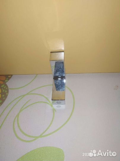 Полочки на стену бу для школьника