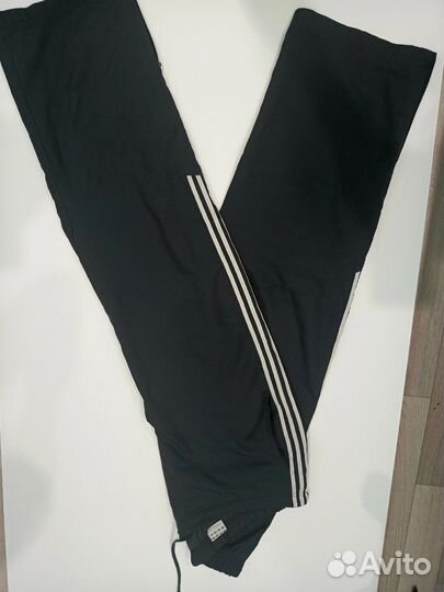 Спортивные штаны adidas