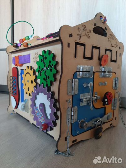 Бизиборд/ Бизидом