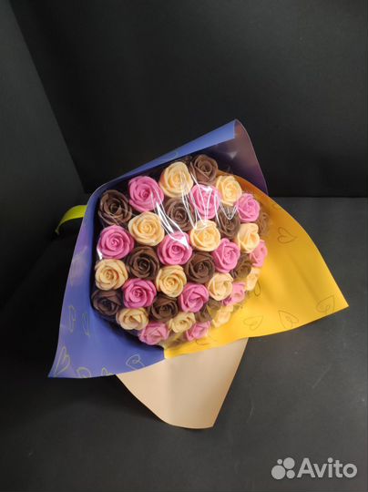 Шоколадные Розы - 37 шт в Букете