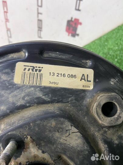 Вакуумный усилитель тормозов Opel Astra H GTC