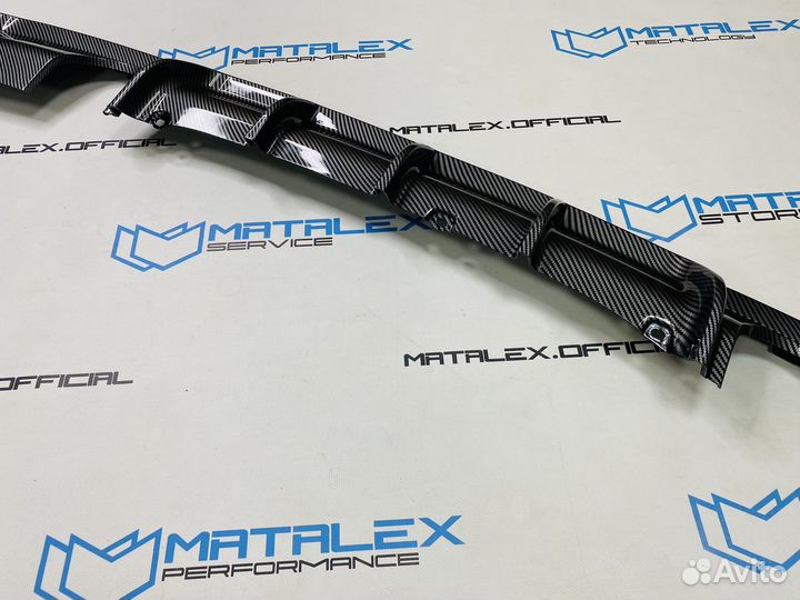 Диффузор заднего бампера BMW F30, под карбон, 1*1