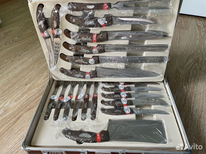 Кухонный набор Blumhaus 24 прибора