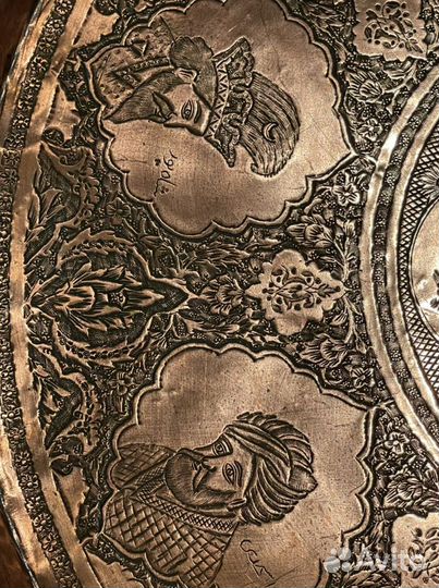 Очень редкий поднос музейный уровень