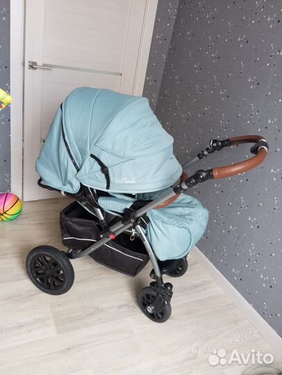 Прогулочная коляска