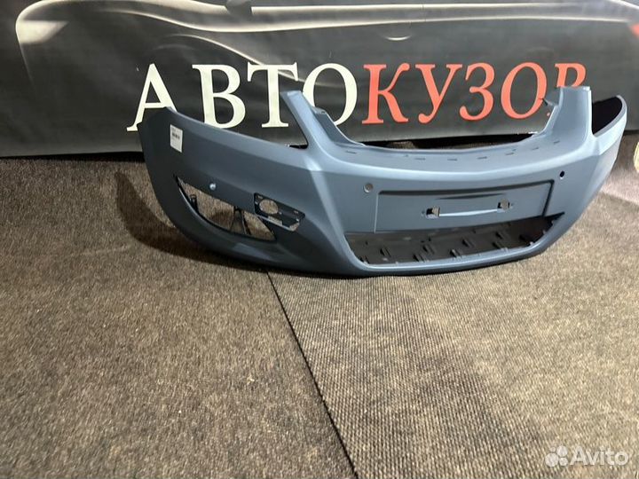 Бампер передний Opel Zafira 2008-2011